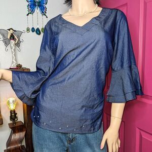Naif Women's Blue and Navy Blouse